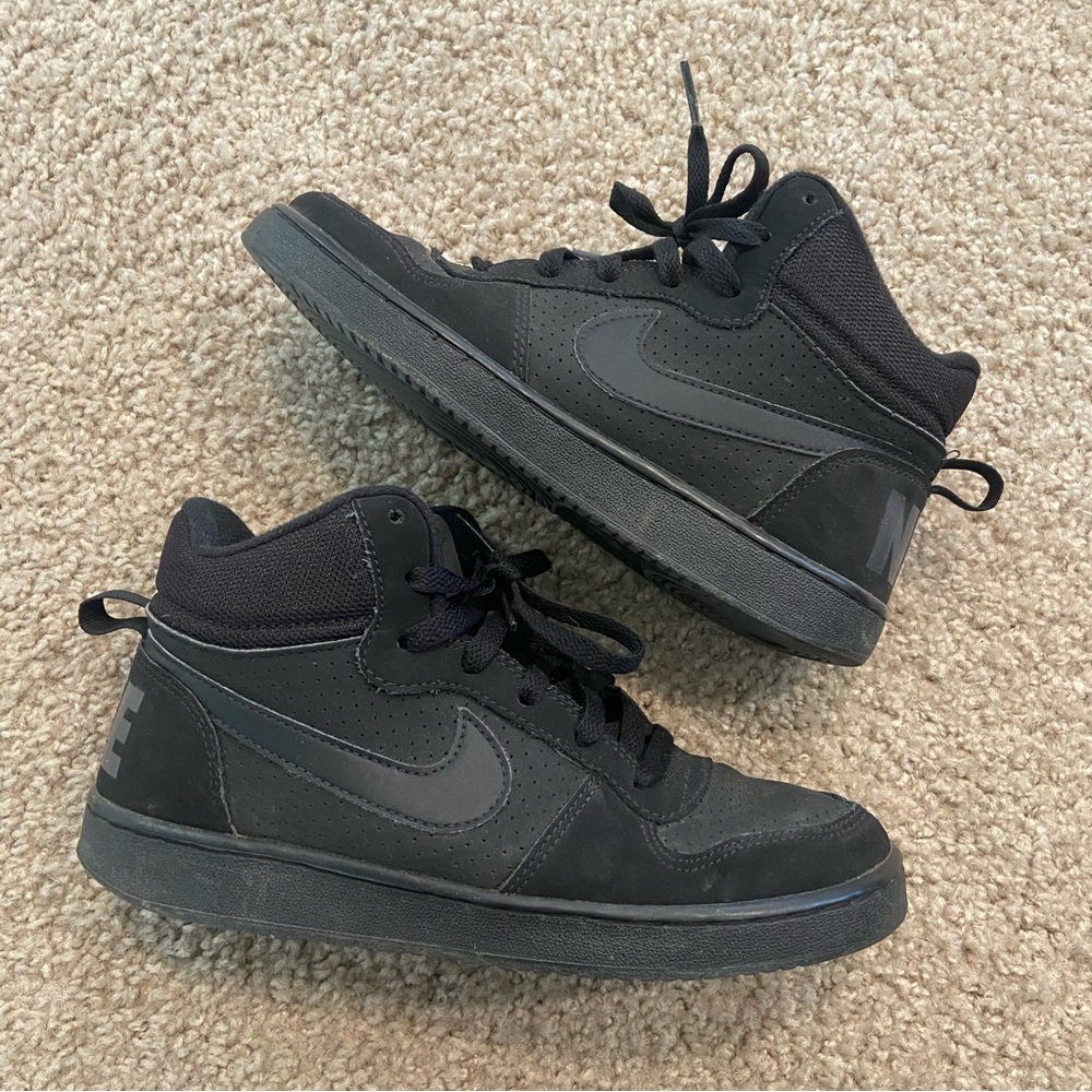 Donating soon* Nike high tops